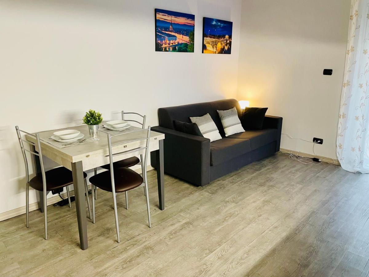 Comfy Turin Apartment ภายนอก รูปภาพ