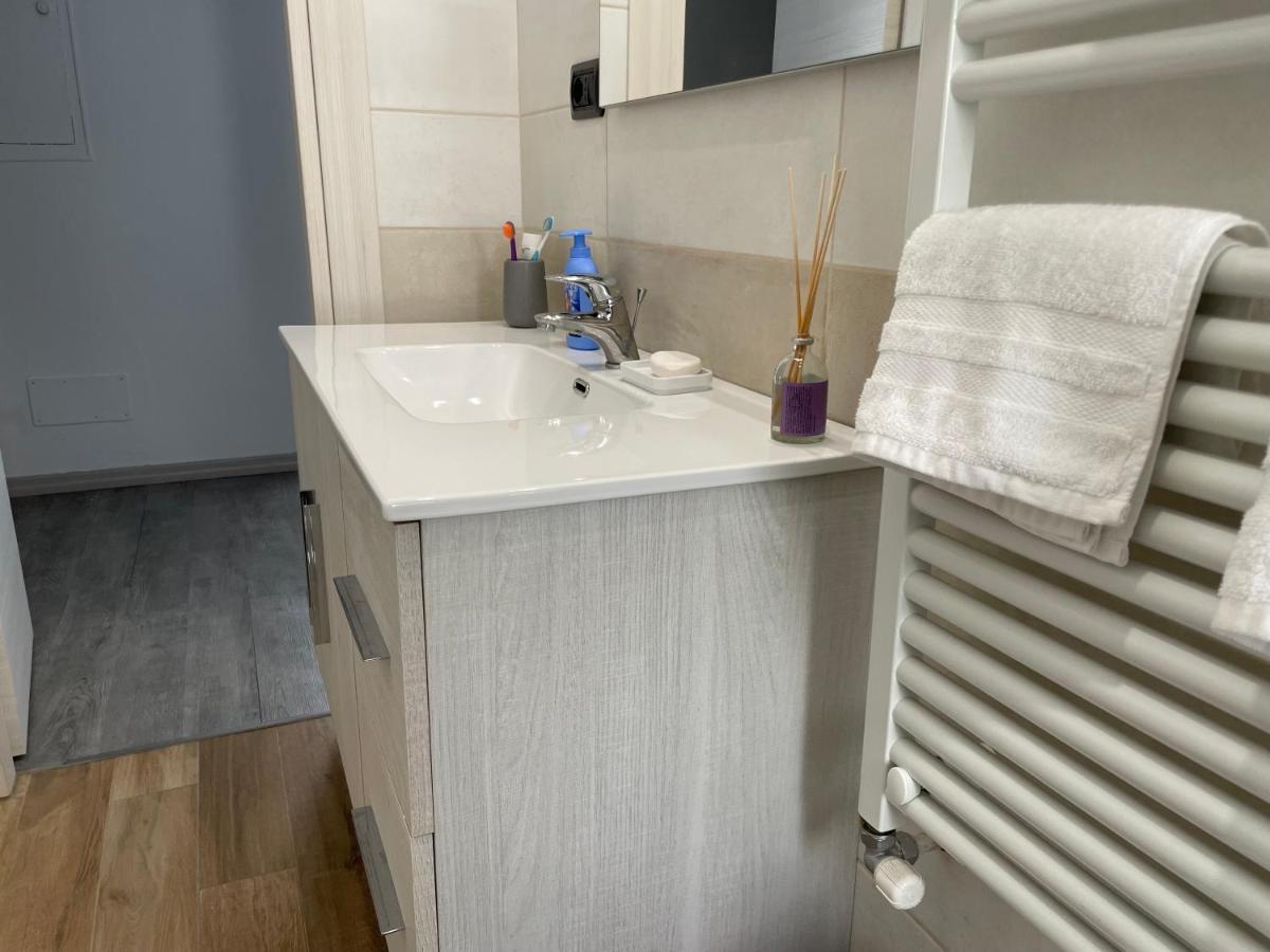 Comfy Turin Apartment ภายนอก รูปภาพ